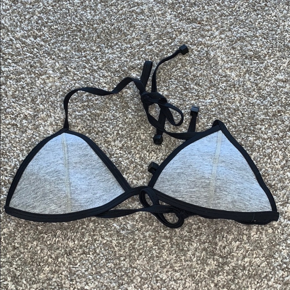 Triangl Bikini Top